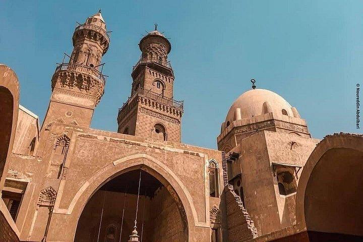 Tour privato islamico e copto del Cairo con Khan El Khalili Bazaar