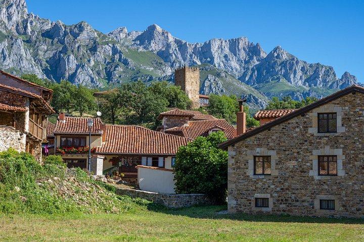 Picos de Europa Potes and San Vicente de la Barquera from Santander