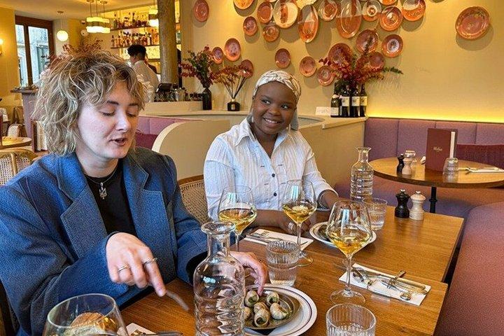 パリ・ル・マレ・フードツアー（フランス語産オニオンスープ、チーズ、ワイン付き）