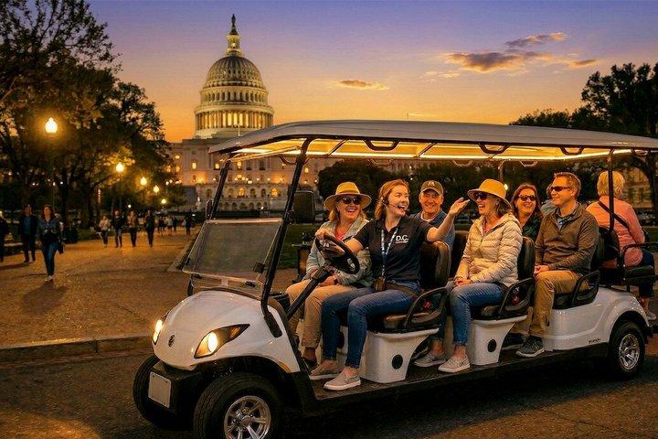 Washington DC Monuments at Night Guided E-Trolley Tour with Stops