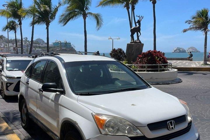 ご家族だけでマサトランを訪れる — プライベートエアコン付きSUV、柔軟なプラン