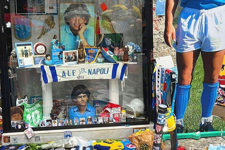 Naples Private Tour with neapolitan babà tasting
