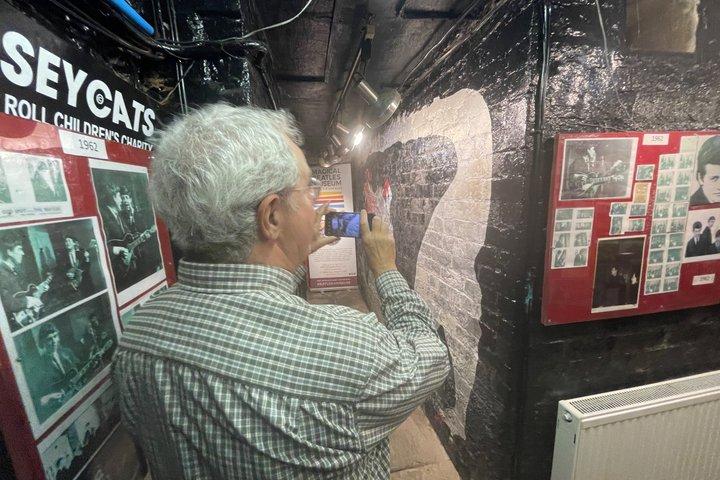 キャスバ・クラブ限定訪問付きプライベート・ビートルズ・ツアー–リバプール