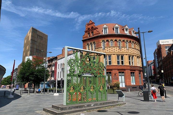 リバプール市内プライベートツアー-ウォーターフロント、文化&眺め
