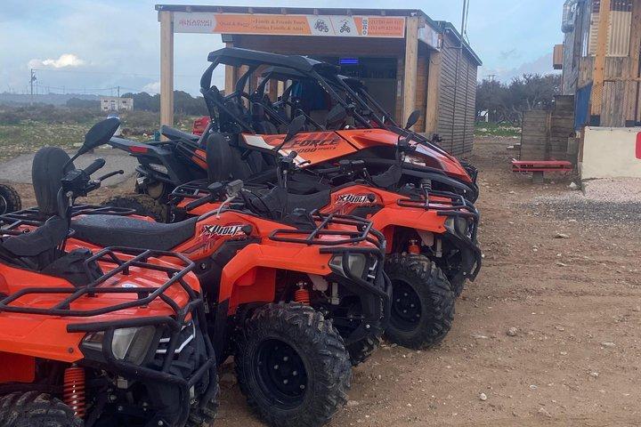 エッサウィラ・シディ・カウキ P9:四輪バギーガイドツアー(家族・友人向け)