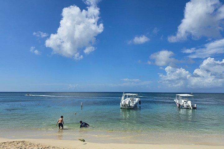 3-in-1 : Zipline, ATVs & Snorkel the Reef