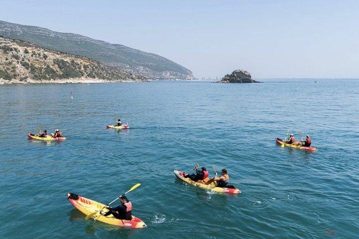 Lissabon : Arrábida Kayak snorkling & liggestole / pick-up mulighed
