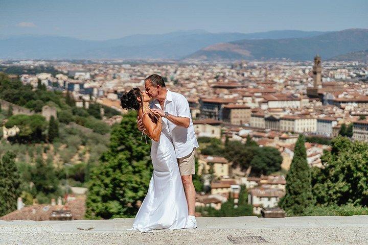 Small Group Wine Tour & San Gimignano Visit