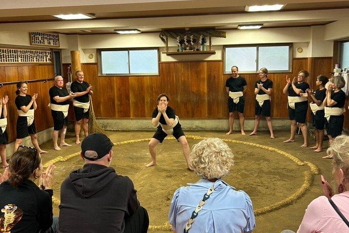Sumo experience in Tokyo Step into the ring and sumo meal