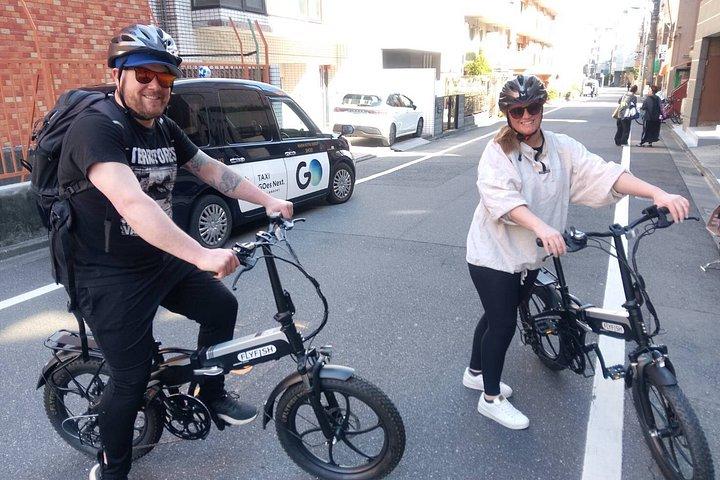 東京 : プライベート3 - 1時間のE-Bikeツアーで最高の街の見どころを巡る