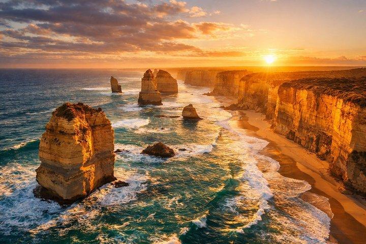 Great Ocean Road Boutique Eco Tour small Group melbrne hotel pick