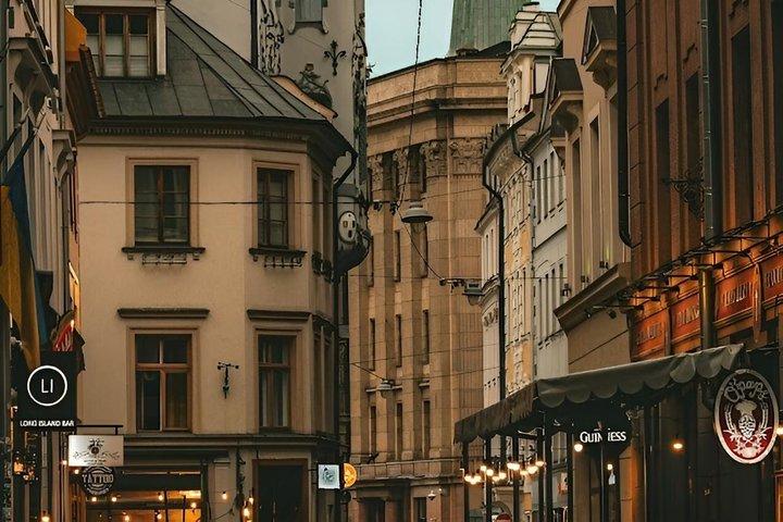 Riga Old Town Tour com degustação de vinho e queijo letão