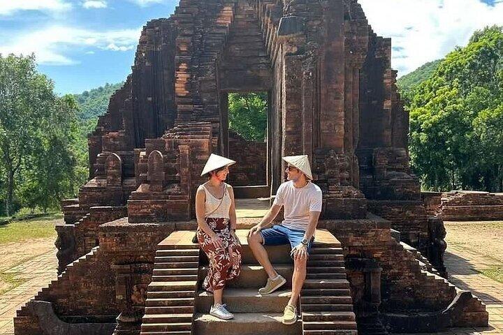 My Son Sanctuary & rispapper gör eftermiddagstur från Da Nang