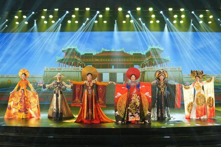 Ervaar het Heritage Show-ticket in Da Nang