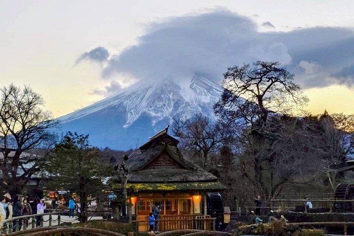 富士山と河口湖プライベートツアー