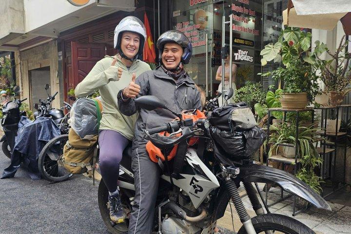 コーヒーファームへのダラットイージーライダーツアー-滝_終日