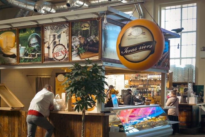 Visite guidée du marché central avec dégustation de plats de Riga