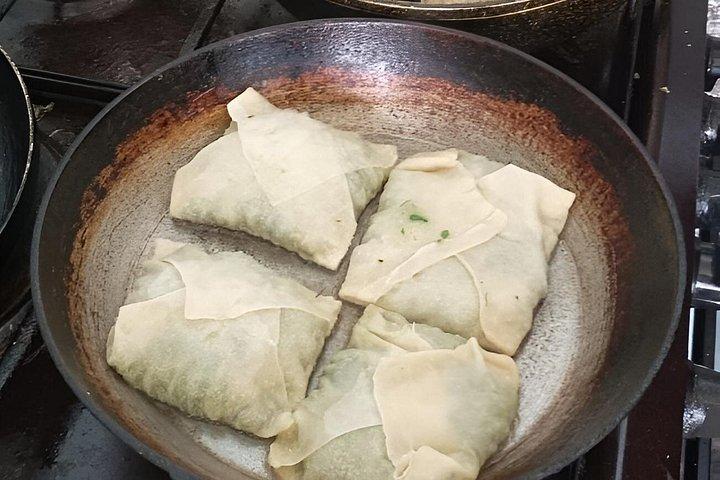 サマルカンドでの料理教室（食事：プローフ＋もう一品）パン屋を訪問
