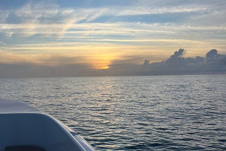 Luxus Sunset Cruise Experience Lucian Sunset Vibes