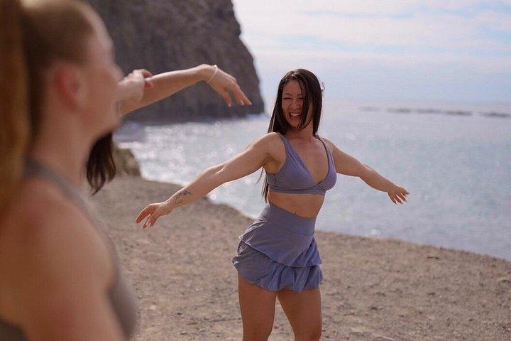 テネリフェヨガヒーリング体験(親密、女性のみ)