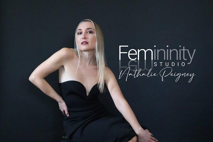 ローマのスタジオで行われた、セクシーでシックなイタリアンフェミニンをテーマにした2時間のフォトセッション。