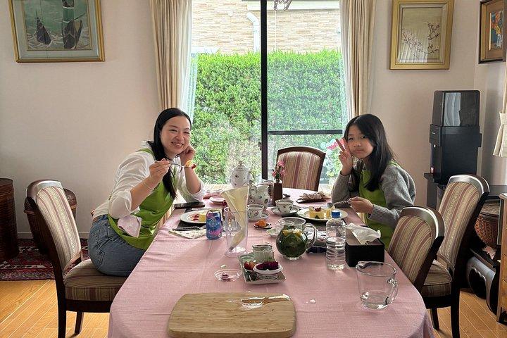 東京・等々力市で日本語家庭料理教室とネイチャーウォーク