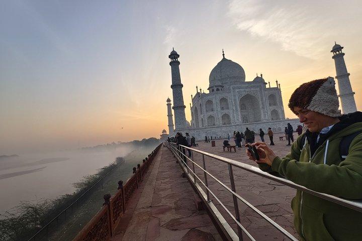 Privat Taj Mahal Sunrise Tour med inträdesbiljetter