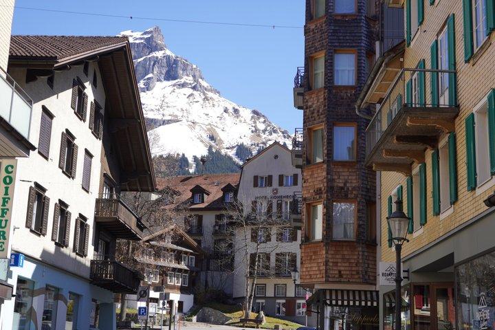Mt Titlis, Glacier Cave and Engelberg small group from Lucerne