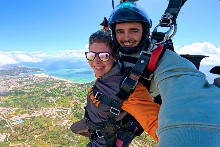 Algarve Tandem Skydive 15k ft (4600m)