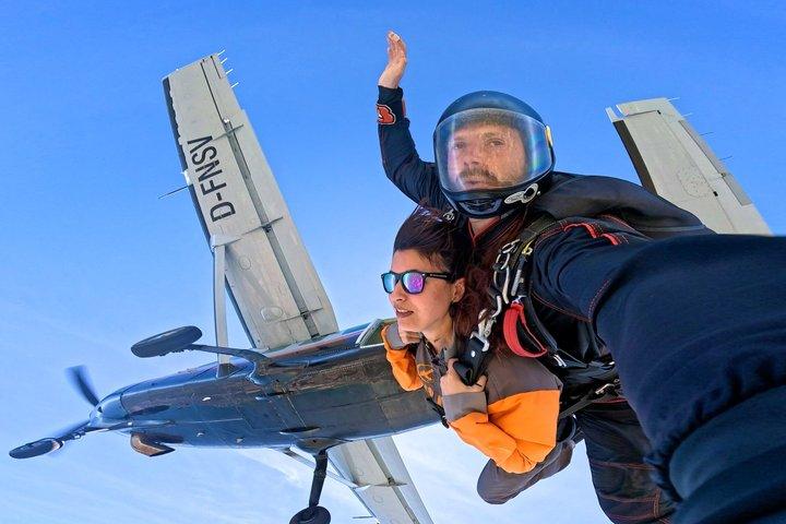 Algarve Tandem Skydive 10k ft (3000m)