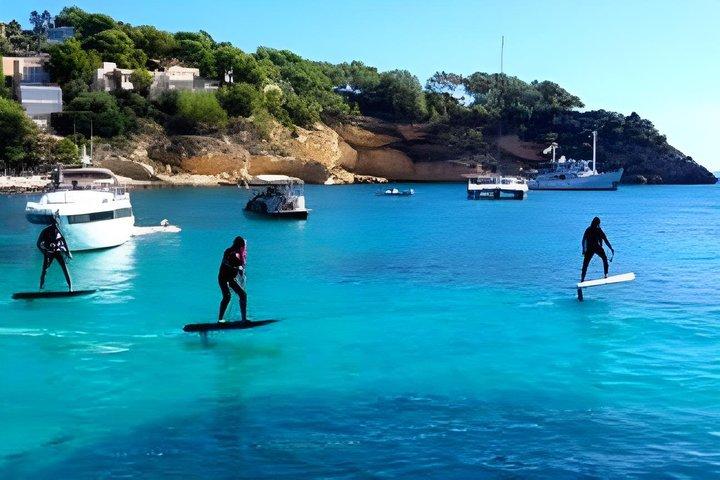 eFoil Experience Mallorca – Private Trio Session (3 Riders)