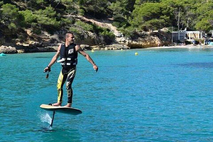 eFoil Experience Mallorca – Private Trio Session (3 Riders)