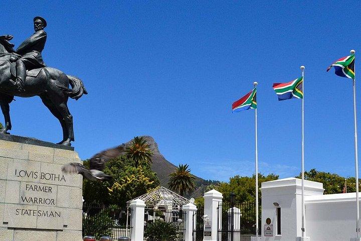Private Tour Robben Island, Table Mountain & City Tour