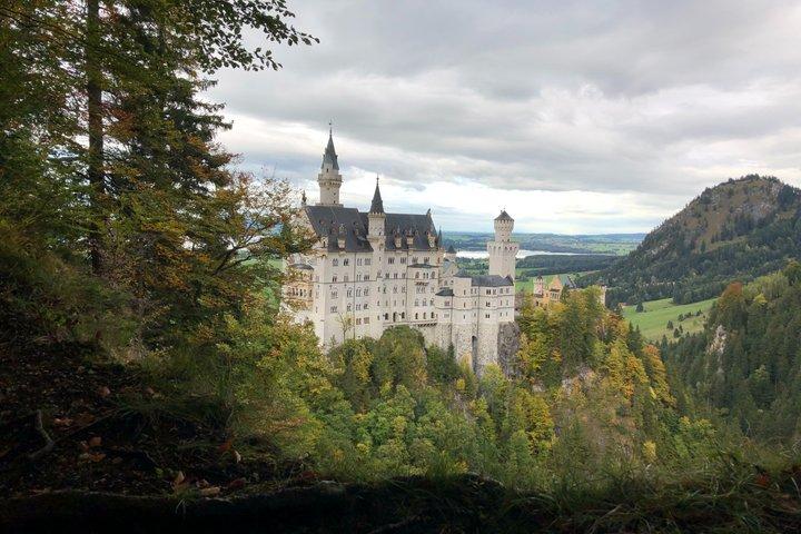 Tour privato da Innsbruck a Monaco di Baviera passando per il Castello di Neuschwanstein