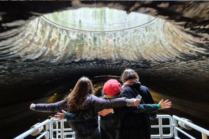 Paris Canal Saint Martin Sightseeing Cruise with Live Commentary
