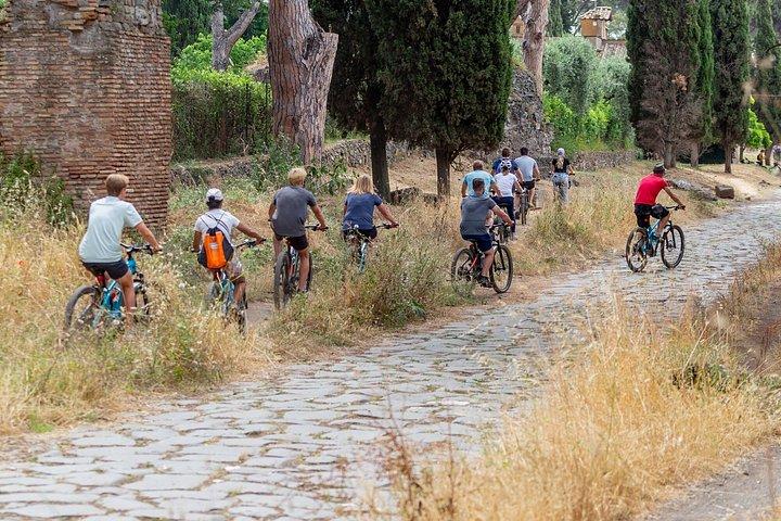 アッピアウェイは、拡張Eバイクと食べ物の冒険を水道