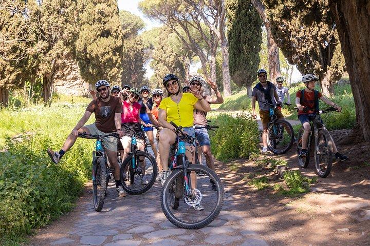 アッピアウェイは、拡張Eバイクと食べ物の冒険を水道