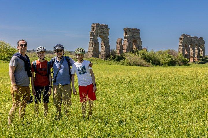 アッピアウェイは、拡張Eバイクと食べ物の冒険を水道