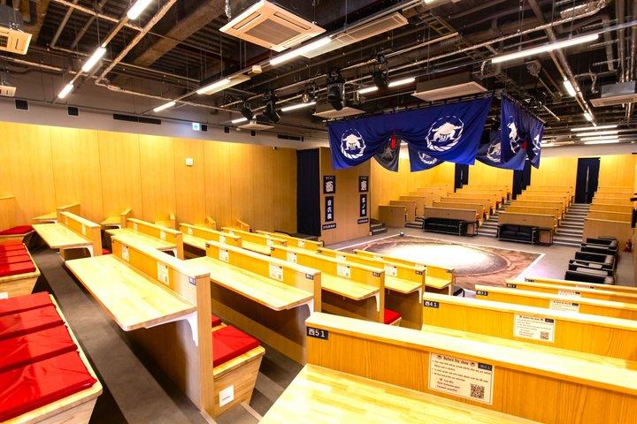 Kyoto Sumo Entertainment Show mit Chicken Hot Pot und Geisha