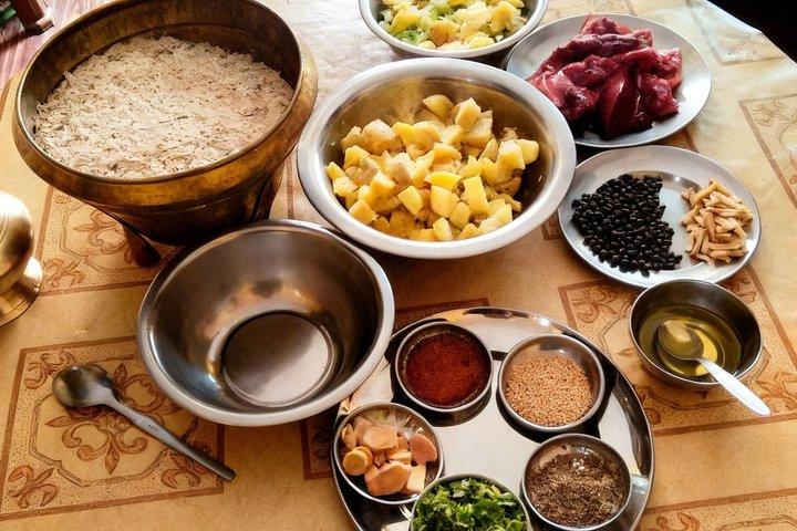 家庭料理人によるネワリ料理教室 市場からお皿まで。