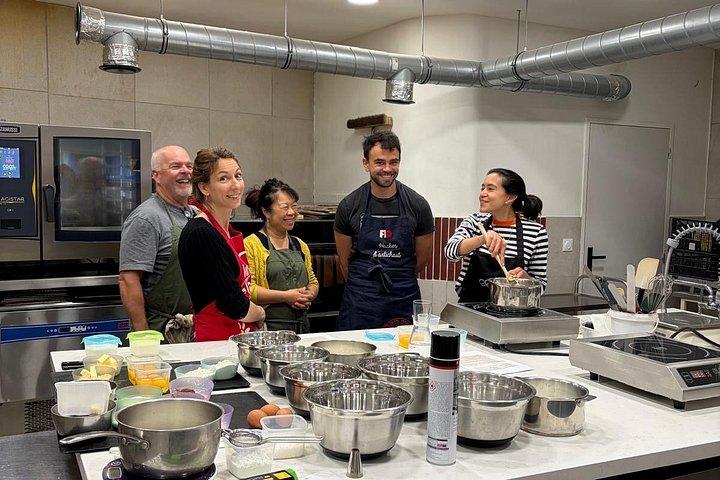 Pastry Class in Bordeaux - éclairs & choux à la crème