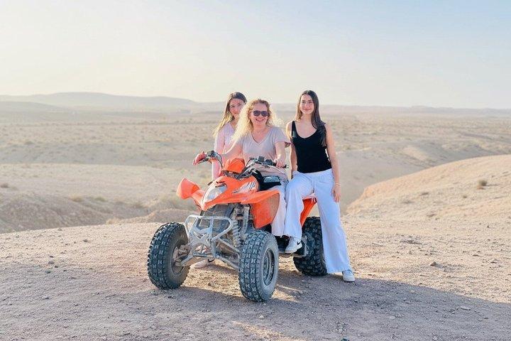 Agafay Desert Quad Bike, Camel Ride & Dinner Show da Marrakech