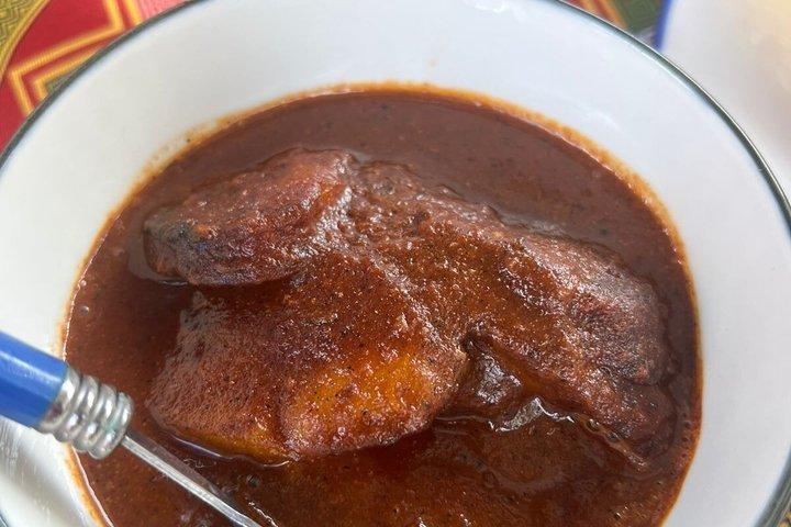 Make your own Mayan Pepian - Cooking class