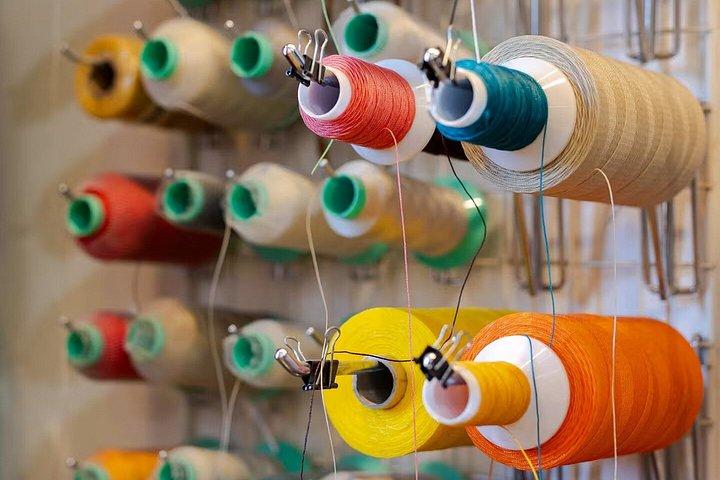 東京:日本語の靴職人との革サンダル作りワークショップ