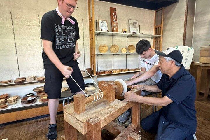 名古屋発馬籠から妻籠へのハイキングツアー