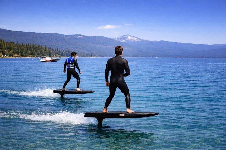 Lake Tahoe eFoil lektion for begyndere: Lær at ride og flyve