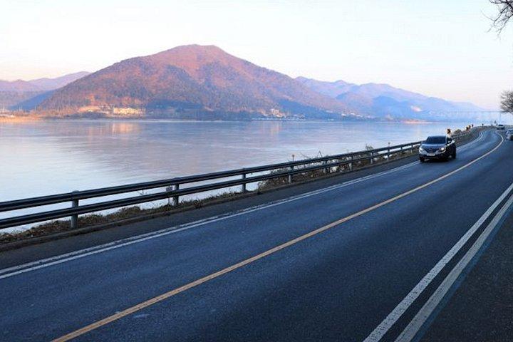 Shared Guided Night Drive Tour to Seoul
