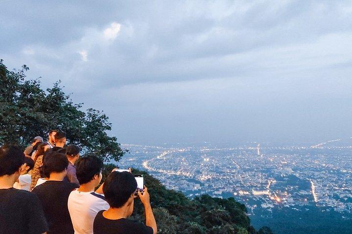 チェンマイ・ドイ・ステープ・ワット・ファラットとミシュランガイドフードツアー