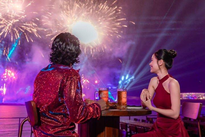 VIPプライベートシュノーケリングツアー、シンフォニー・オブ・ザ・シーショー付きディナー