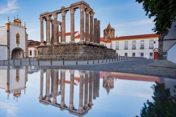 De Lisbonne : Évora, Monsaraz, Dégustation de vin & Cristo Rei